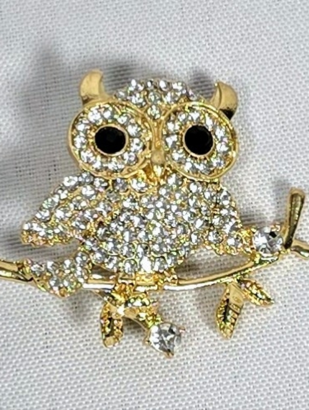 Gold Owl Brooch Rhinestone Crystal Bird Pin Vintage Style Cute